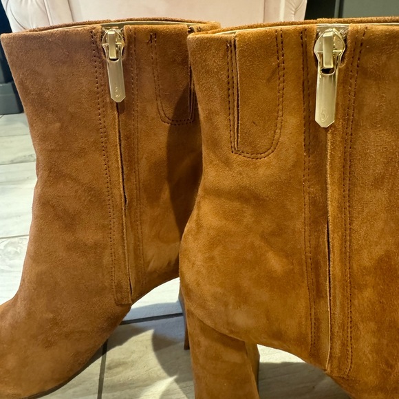 New! Sam Edelman Codie Booties - Picture 8 of 11